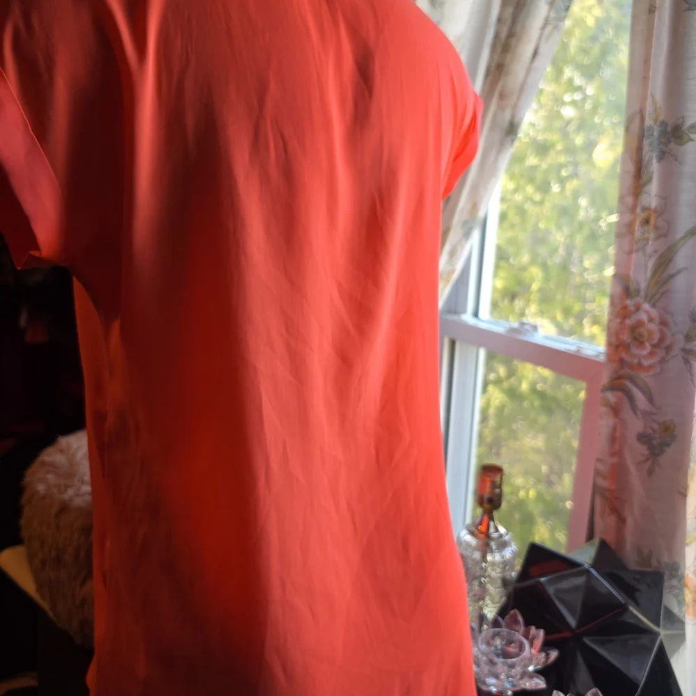Express Women's Coral Zip V-Neck Blouse - Picture 3 of 3